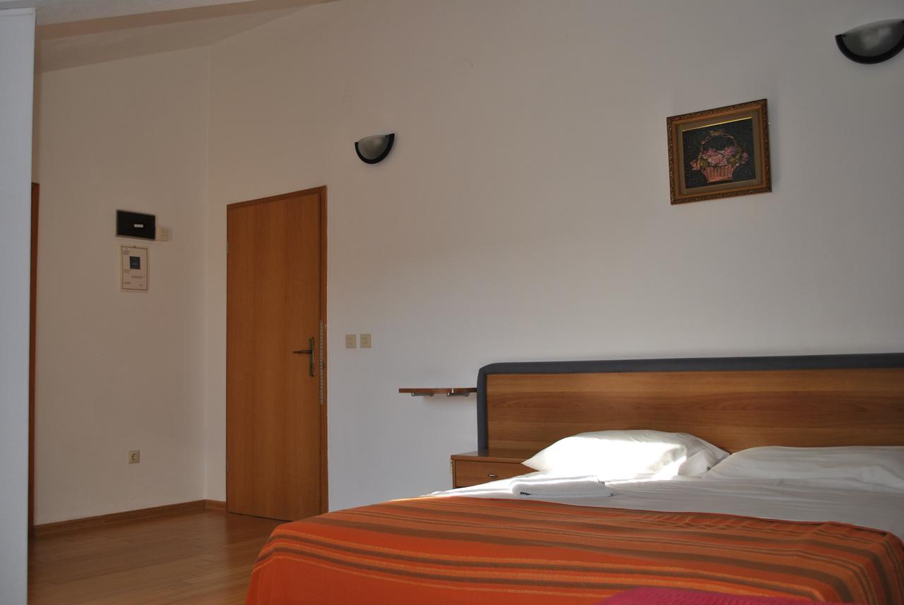 Promenade Bed and Breakfast Medulin Exteriör bild