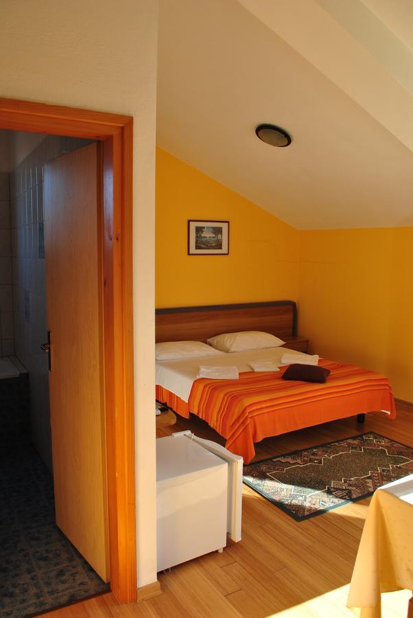 Promenade Bed and Breakfast Medulin Exteriör bild